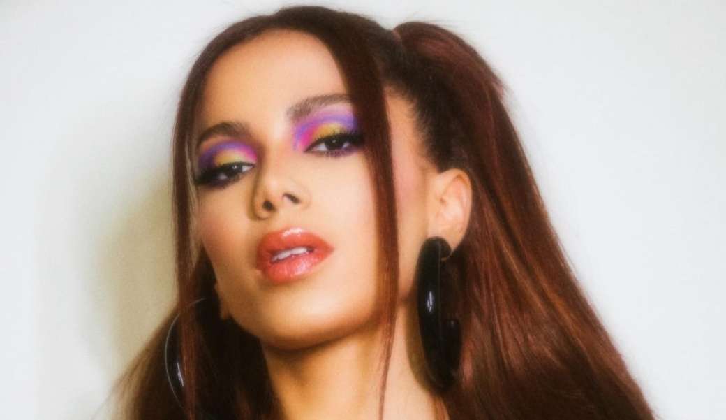 Dono da mansão que Anitta supostamente havia comprado desmente o rumor