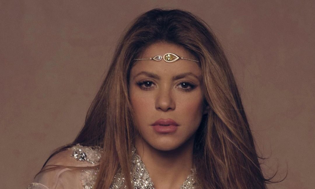 Shakira completa 46 anos e acumula inúmeros sucessos na carreira
