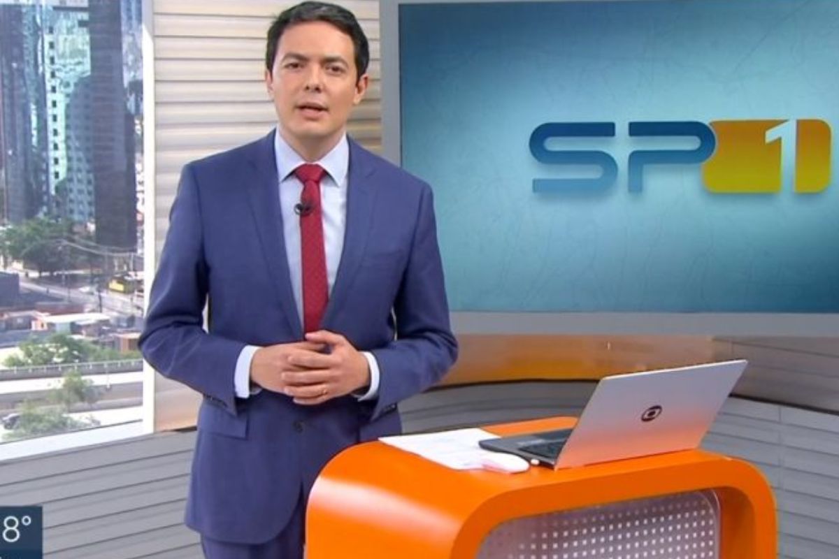 Alan Severiano apresentando o SP1 especial sobre tragédias causadas pelas chuvas