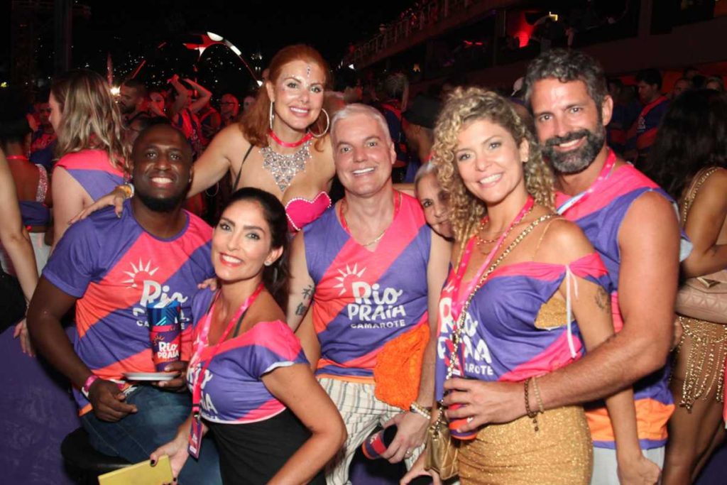 barbara-borges-iran-malfitano-deborah-albuquerque-andre-marinho-drika-marinho-curtindo-carnaval-rio-de-janeiro-1024x683-1 Bárbara Borges, Iran Malfitano, Deborah Albuquerque, André e Drika Marinho curtindo Carnaval do Rio de Janeiro