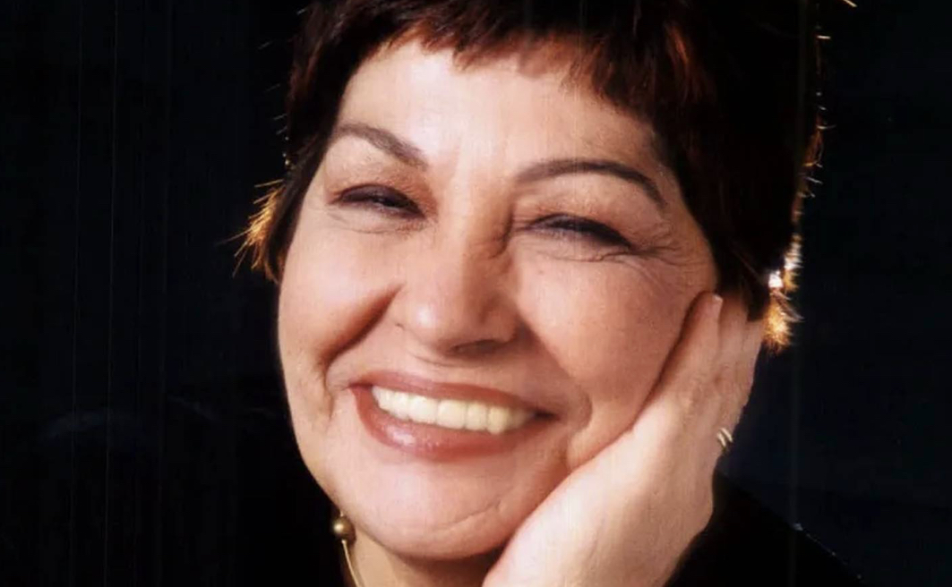 Morre a cantora Sueli Costa, aos 79 anos