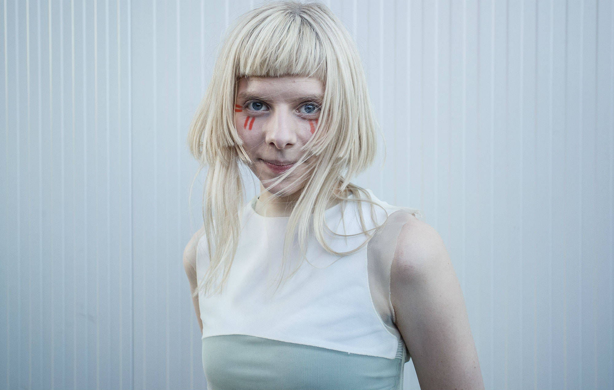 Veja o setlist do show de Aurora no Lollapalooza Brasil 2023