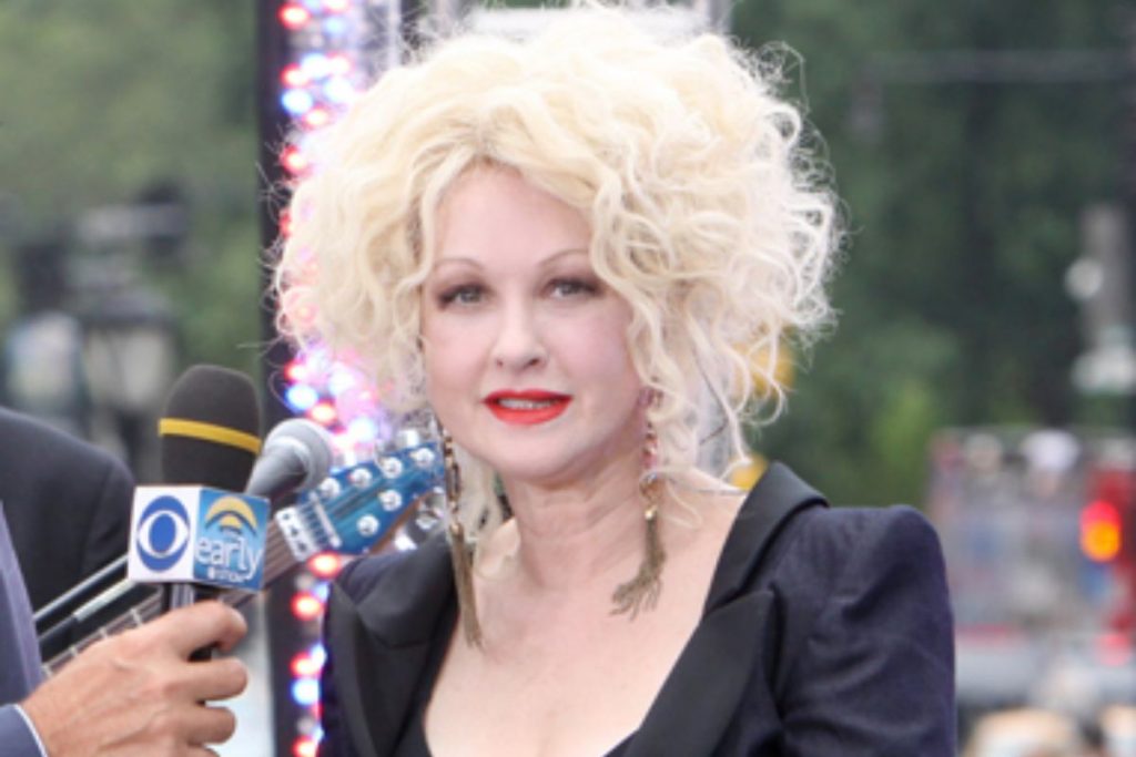 cindy-lauper-1024x683-1 Cindy Lauper em entrevista