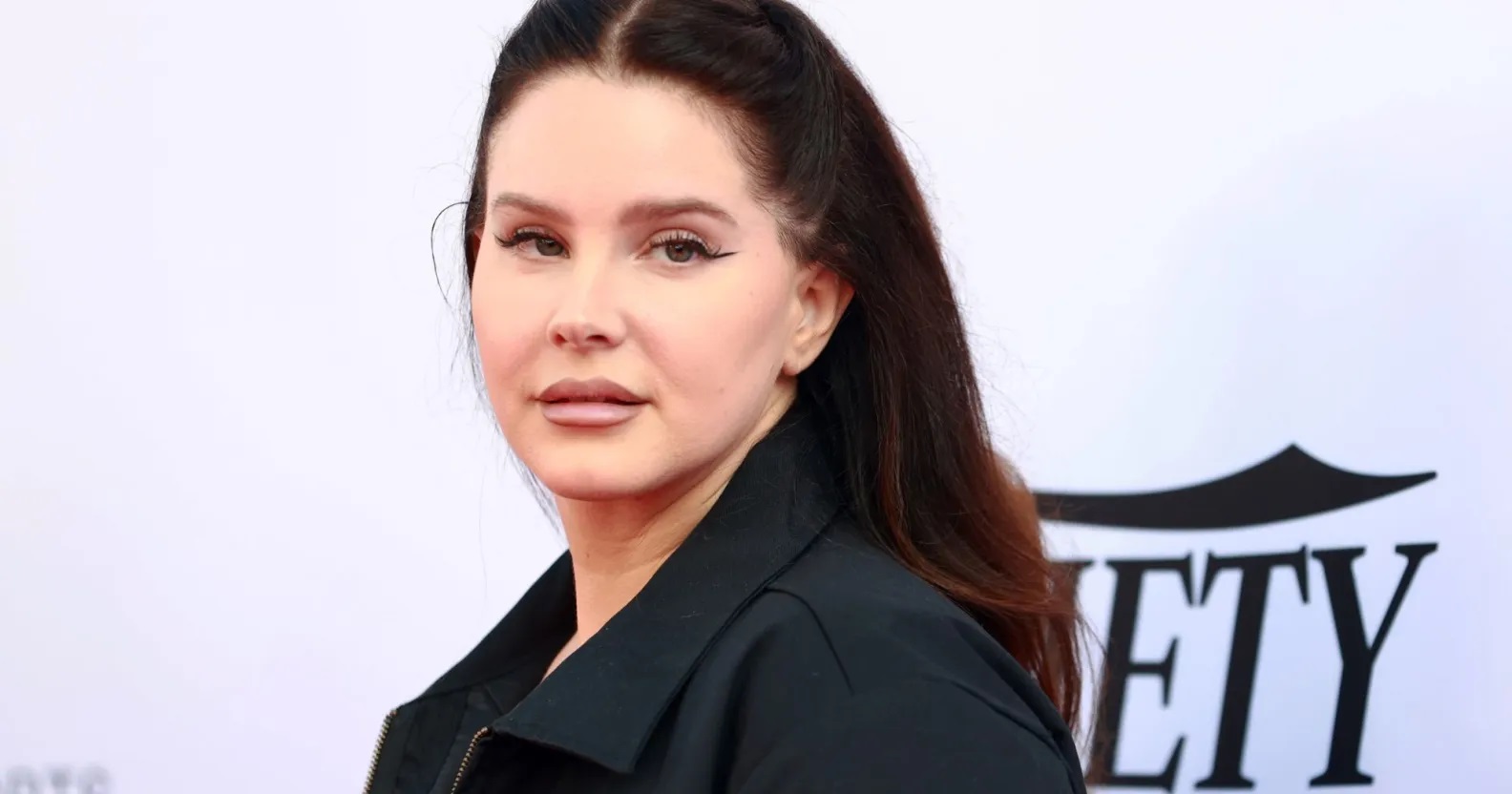 Letra e tradução: ‘Let The Light In’ – Lana Del Rey