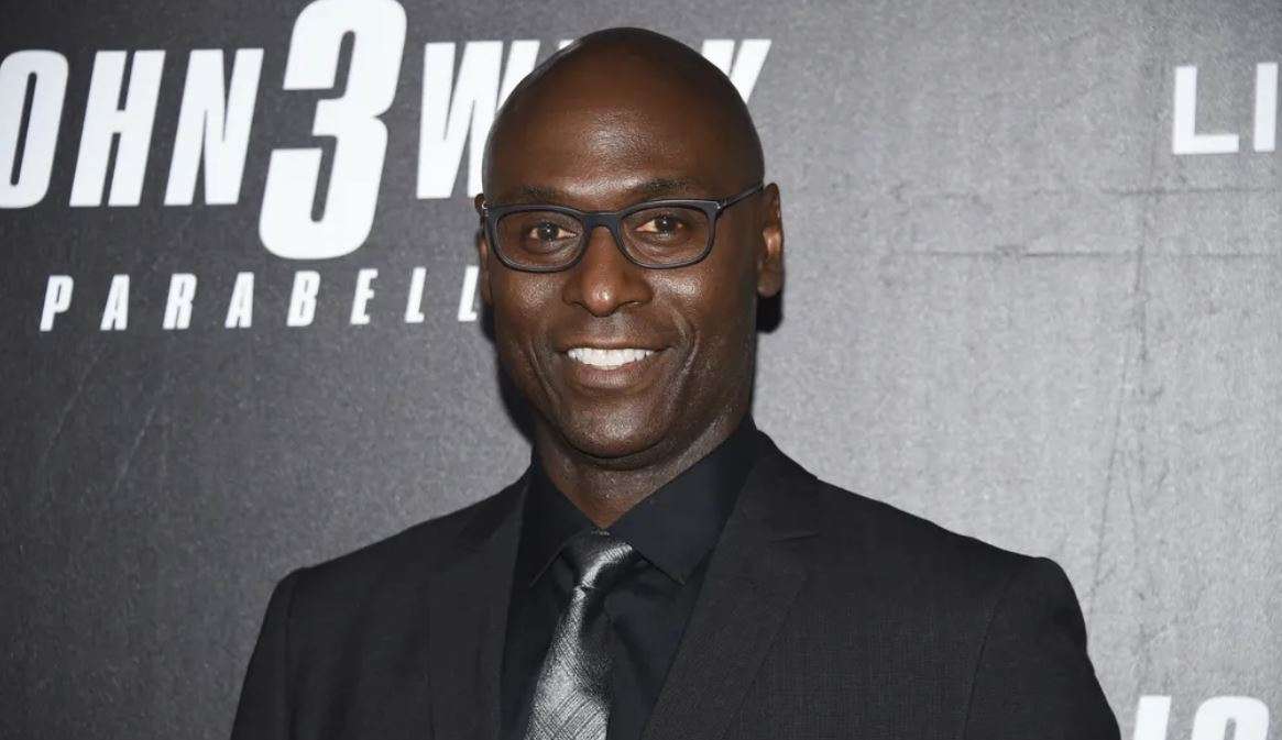 Morre, aos 60 anos, ator Lance Reddick da franquia ‘John Wick’