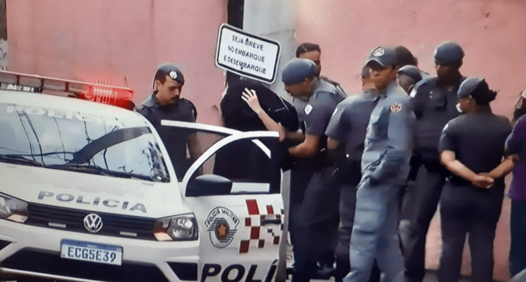 Estado de saúde de professora vítima de ataque em escola em São Paulo é gravíssimo