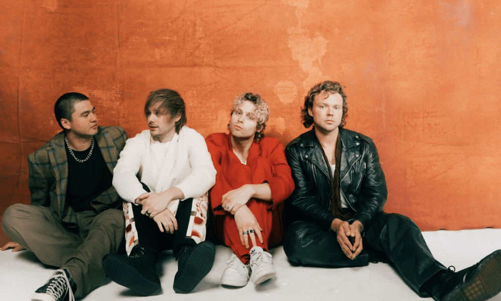 5 Seconds of Summer lança álbum “The Feeling of Falling Upwards”