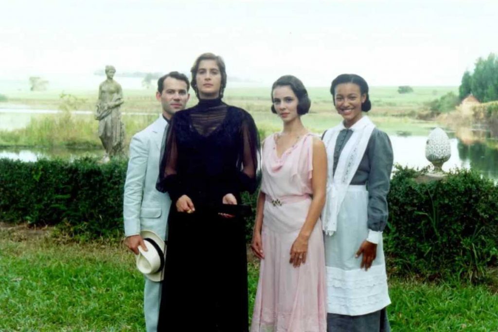 ranieri-gonzalez-lucia-verissimo-miriam-freeland-sheron-menezes-esperanca-1024x683-1 Sheron Menezes como Júlia em Esperança