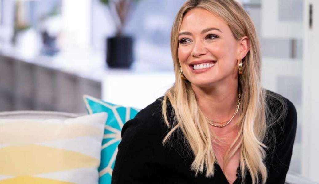 Hillary Duff admite ser adepta de dieta popularizada por Gwyneth Paltrow