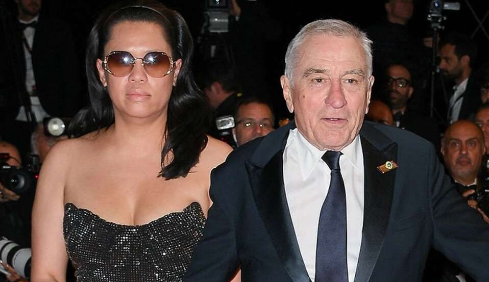 Em 1ª aparição pública como casal, Robert De Niro e namorada vão a evento juntos 