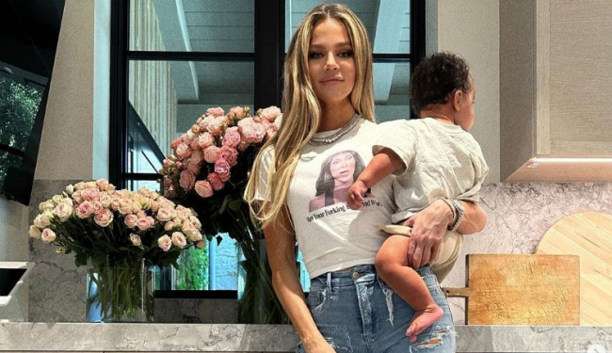 Khloé Kardashian revela nome do filho e expõe falta de conexão com ele