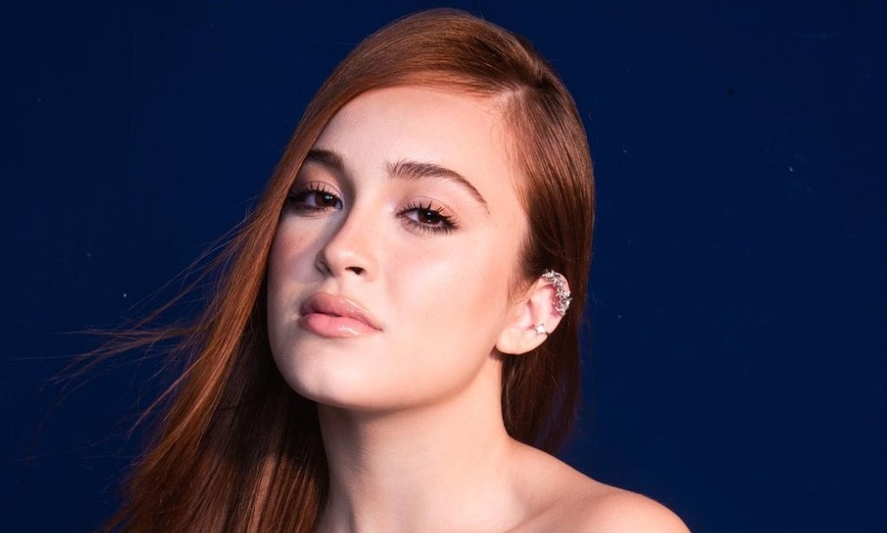 Ágatha Félix fala sobre suas inspirações artísticas: “Sabrina Carpenter é a minha cantora favorita”