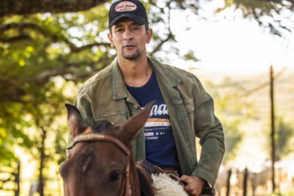 Pantanal: Garanhão, José Lucas de Nada vai azarar três mulheres, saiba quem!