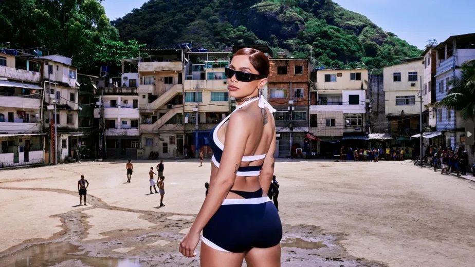 Anitta lança clipe de ‘Funk Rave’; assista
