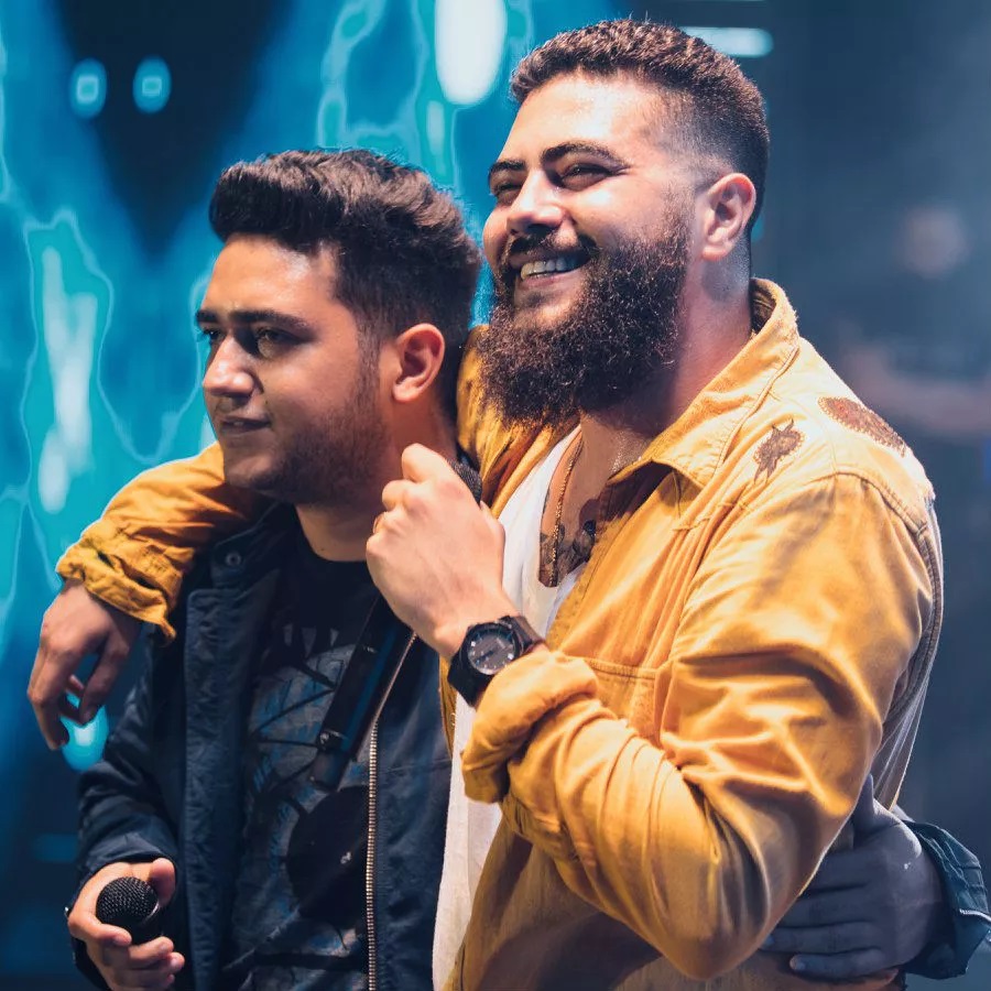 Sensitiva faz alerta para Henrique e Juliano: “Próximos dias”