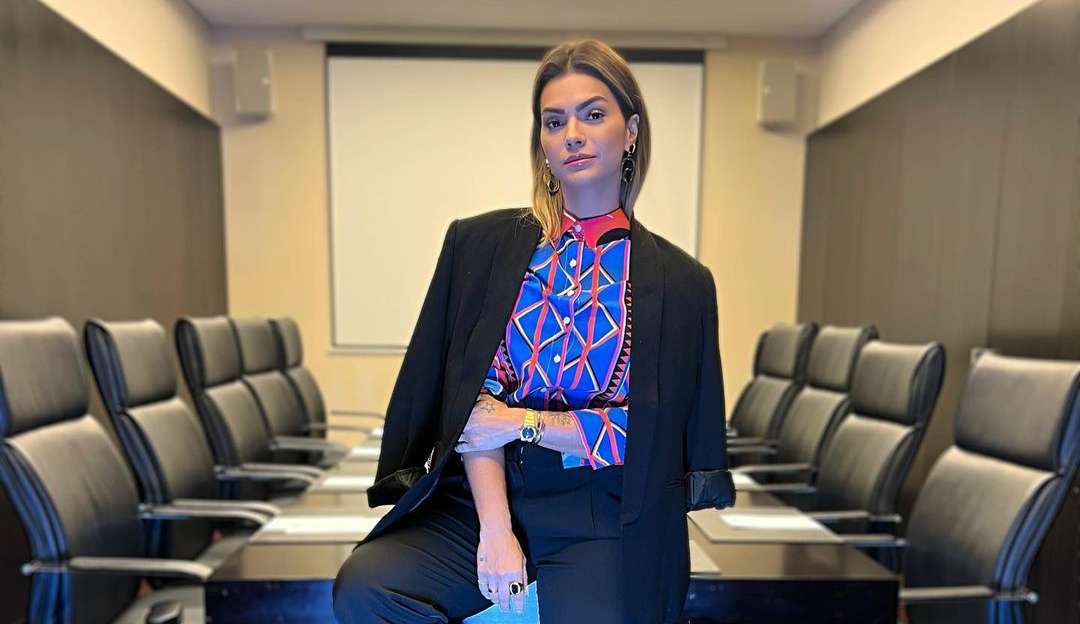 Kelly Key desabafa sobre boatos de abandono da carreira nas redes sociais Lorena Bueri