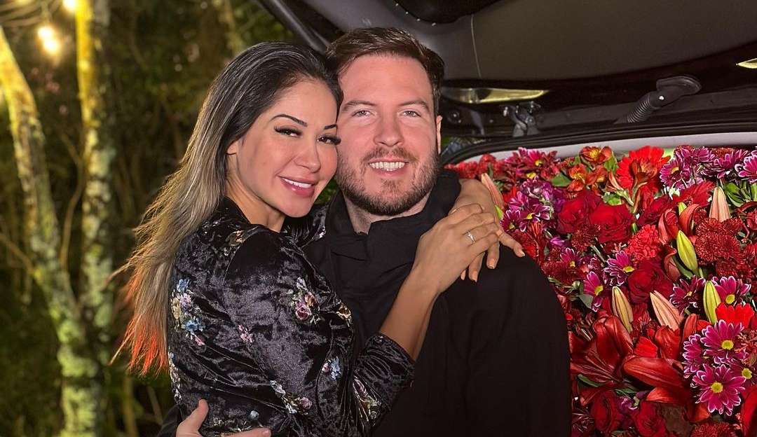 Thiago Nigro fala sobre sumiço da namorada das redes sociais Lorena Bueri