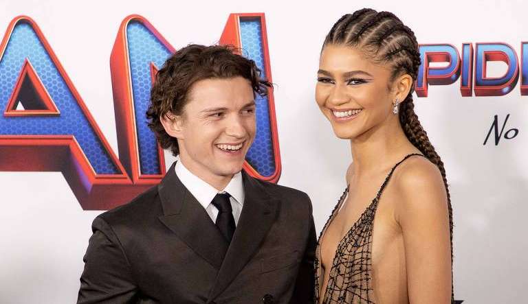 Tom Holland revela como o romance com Zendaya começou Lorena Bueri