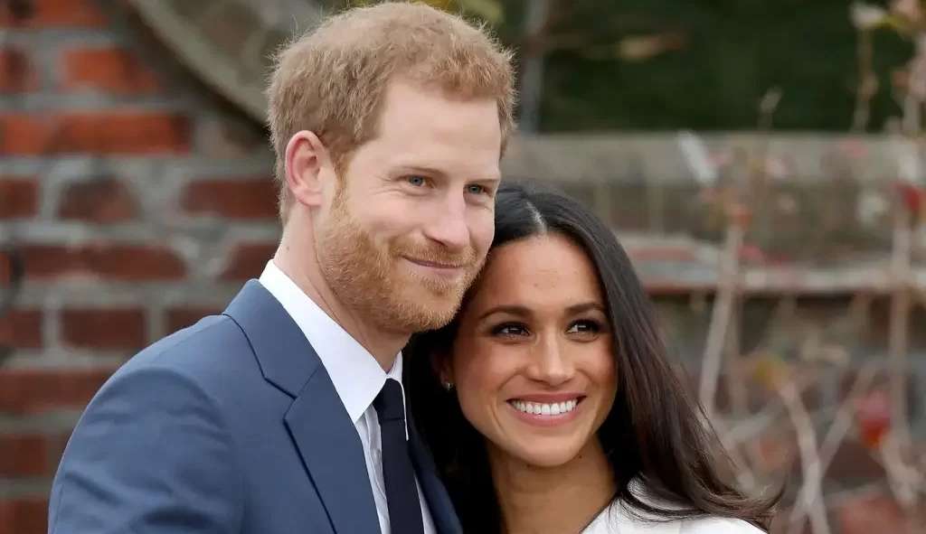 Príncipe Harry e Meghan Markle desocupam mansão real Lorena Bueri