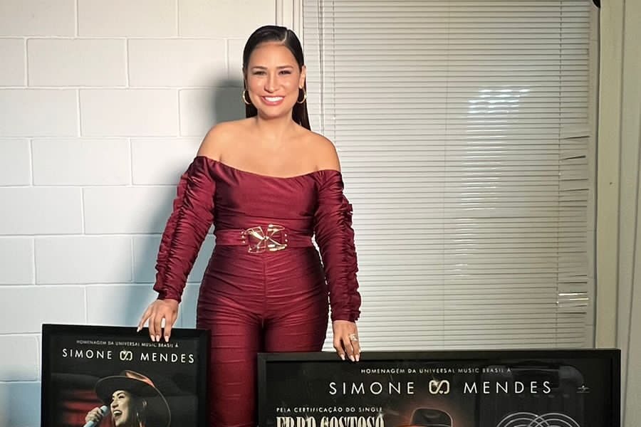 “Erro Gostoso” de Simone Mendes é diamante duplo