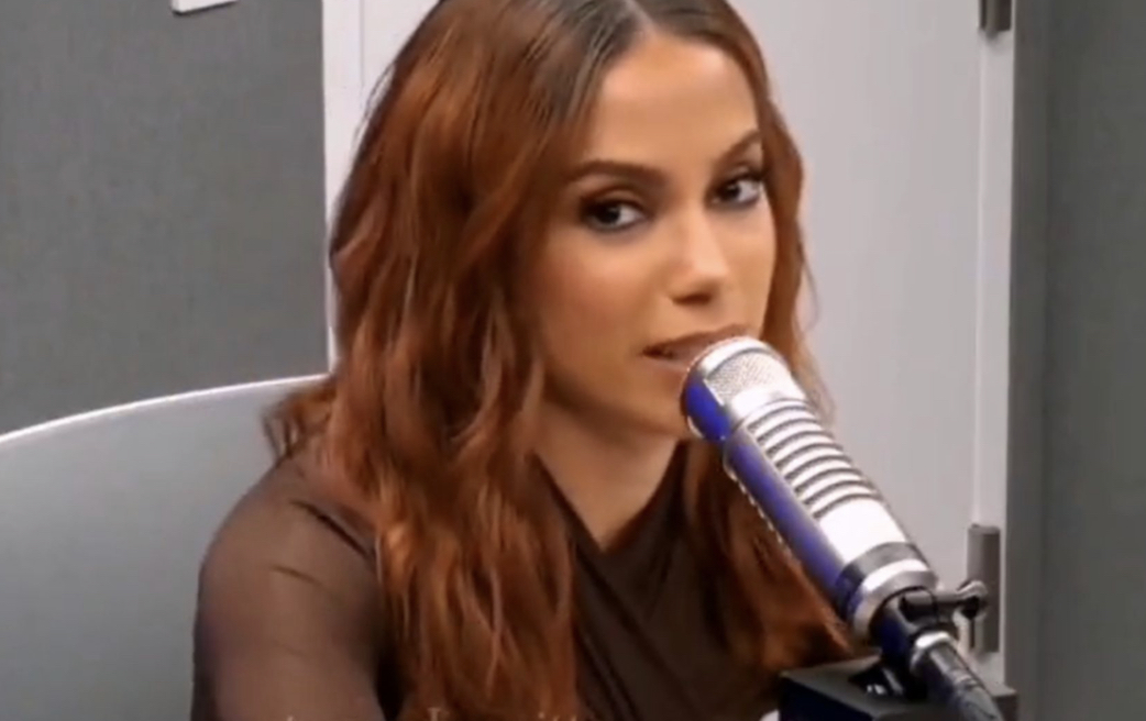 Vídeo: Anitta revela suspeita de câncer em 2022