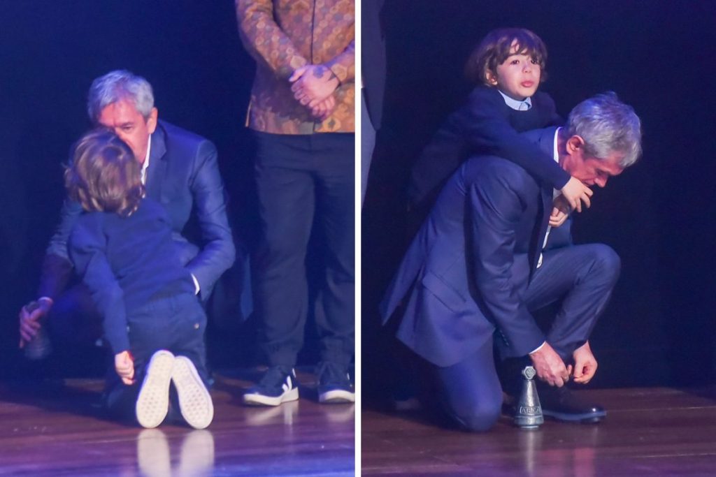 Thomas no palco com o papai, Serginho Groisman