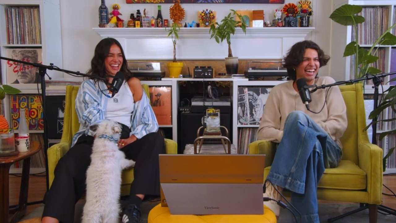 Bruna Marquezine conta primeira impressão que teve de Xolo Maridueña Lorena Bueri
