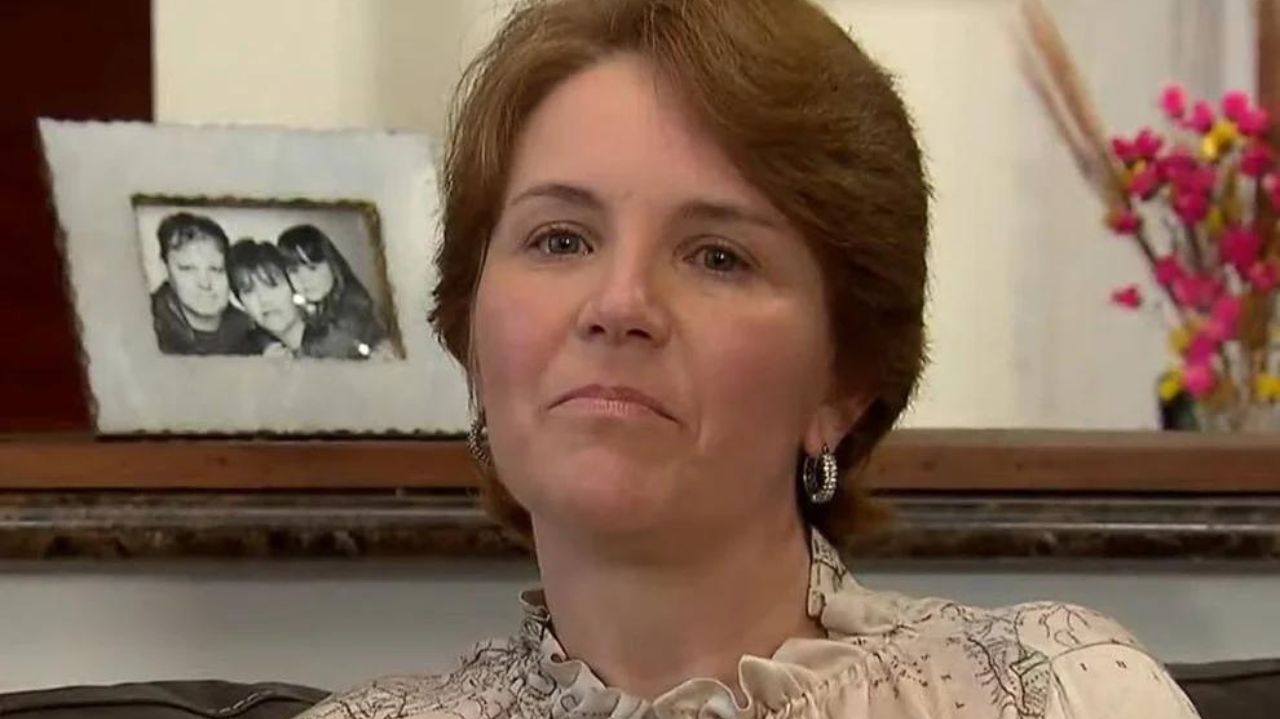 Mãe de Larissa Manoela é intimada a depor após cometer intolerância religiosa Lorena Bueri