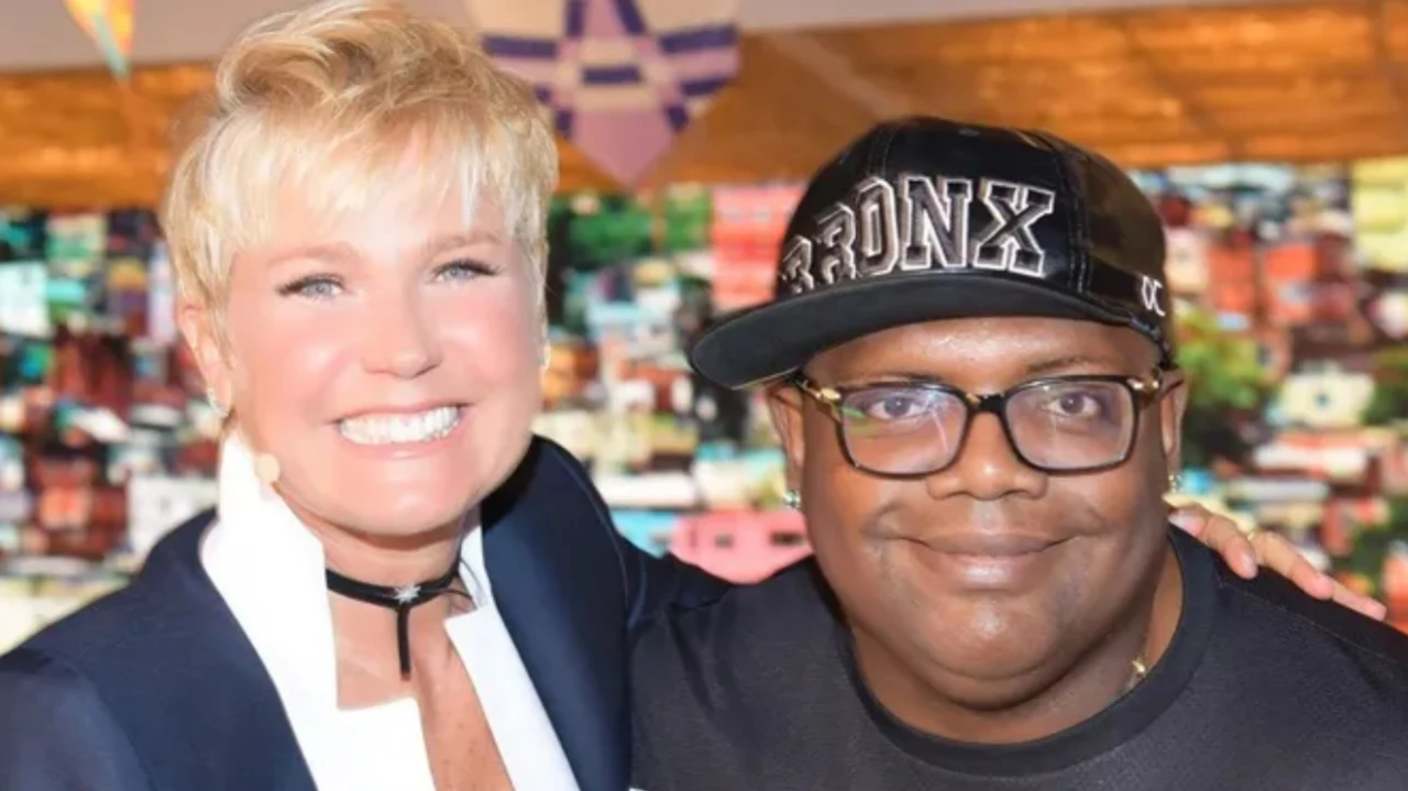 “Glamurosa”, hit de MC Marcinho, é homenagem à Xuxa Lorena Bueri