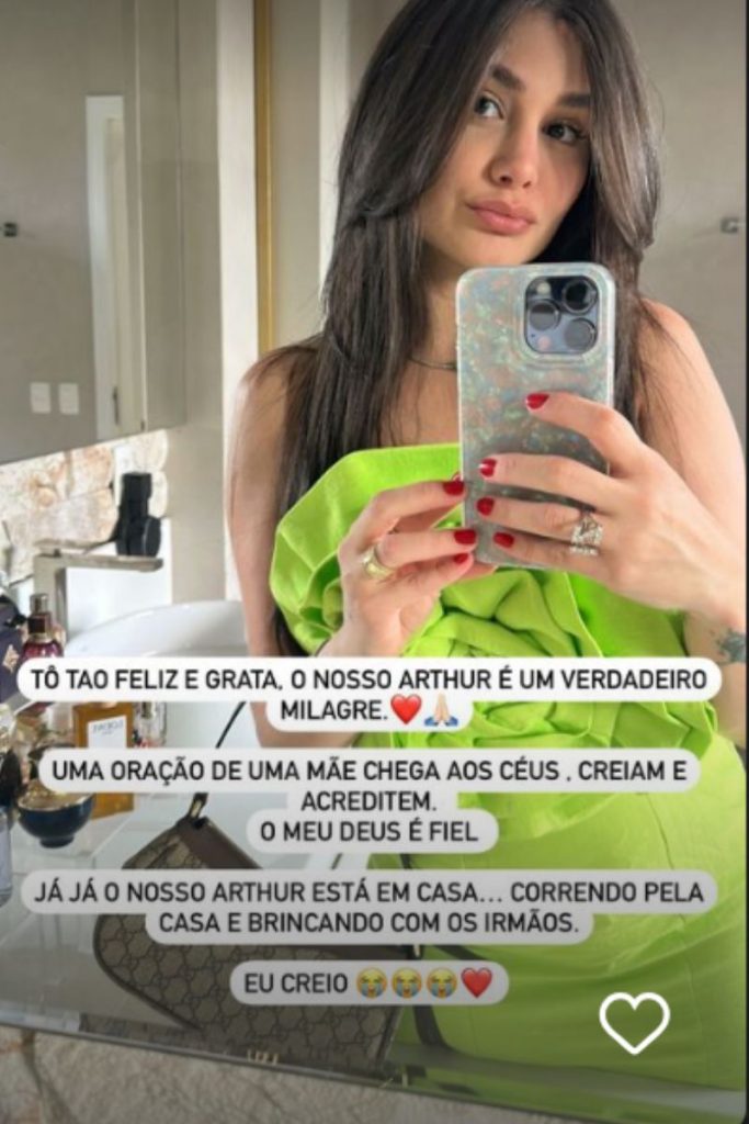 Post de Ingra Soares, esposa de Zé Vaqueiro, falando sobre a fé e a saúde do filho internado