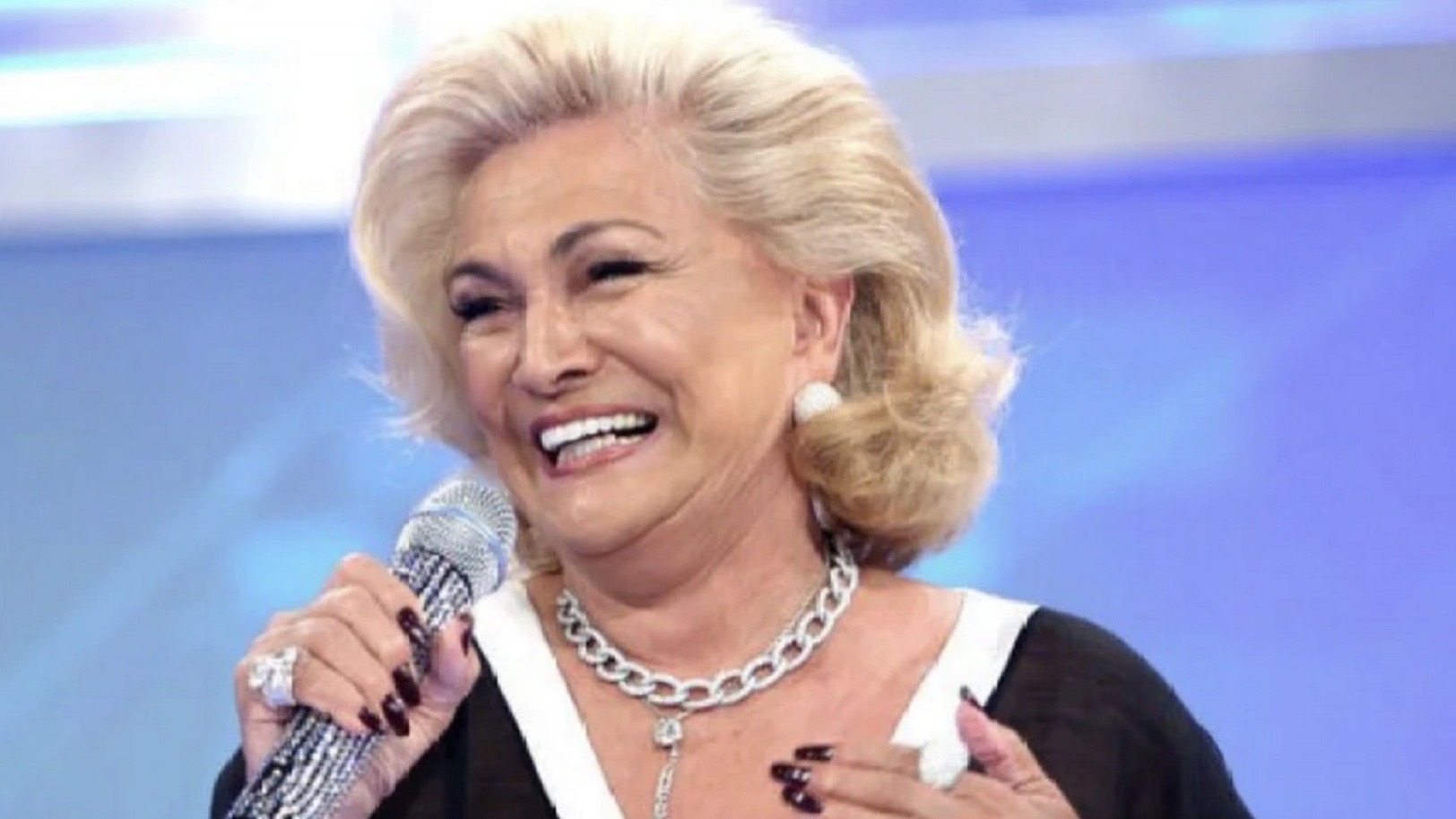Mansão em que Hebe Camargo morou é vendida por valor multimilionário Lorena Bueri