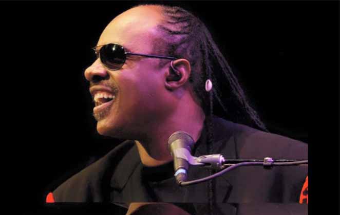 stevie-wonder-passara-por-um-transplante-de-rim_353271_36 Stevie Wonder em show