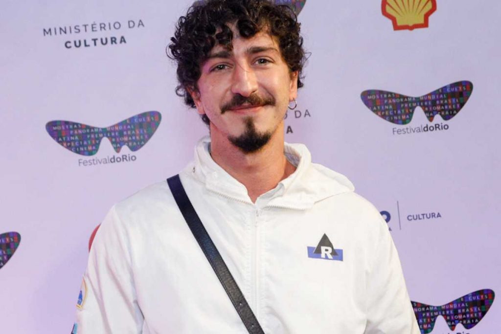 jesuita-barbosa-no-festival-do-rio-1024x683-1 Jesuíta Barbosa no "Festival do Rio"