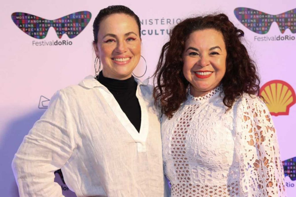 karine-teles-e-suzy-lopes-no-festival-do-rio-1024x683-1 Karine Teles e Suzy Lopes no "Festival do Rio"