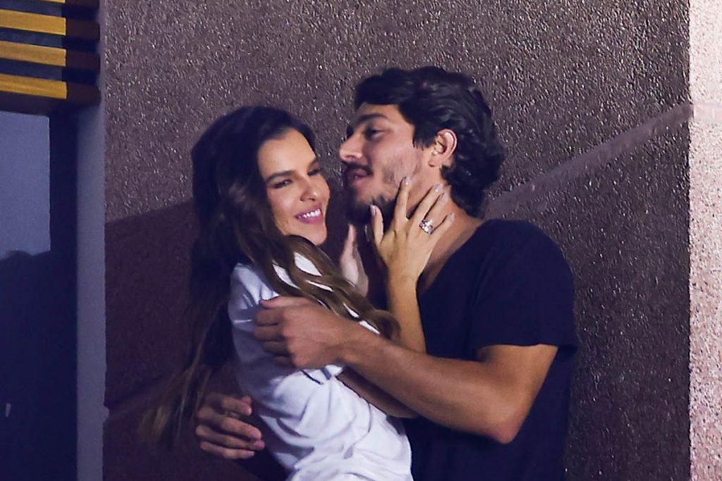 mariana-rios-affair-1024x683-1 Mariana Rios trocou muitos beijos com affair