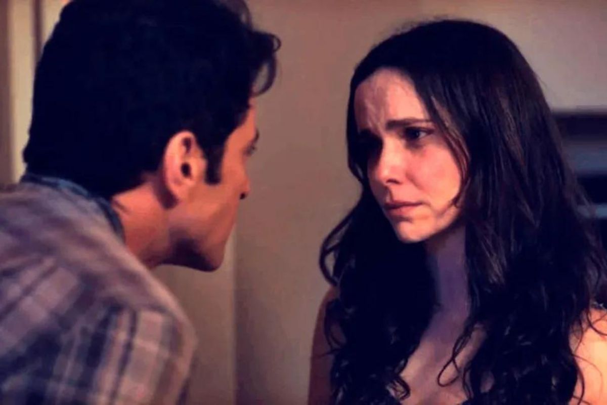 Marino (Leandro Lima) decepciona Lucinda (Debora Falabella) em Terra e Paixão