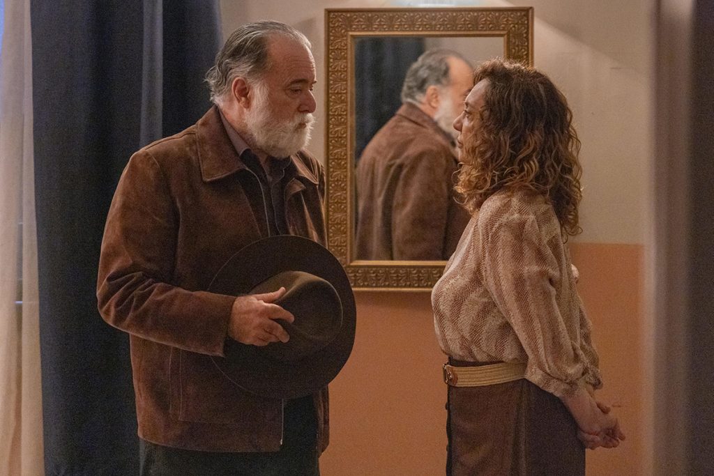 Antônio (Tony Ramos) e Agatha (Eliane Giardini) em Terra e Paixão