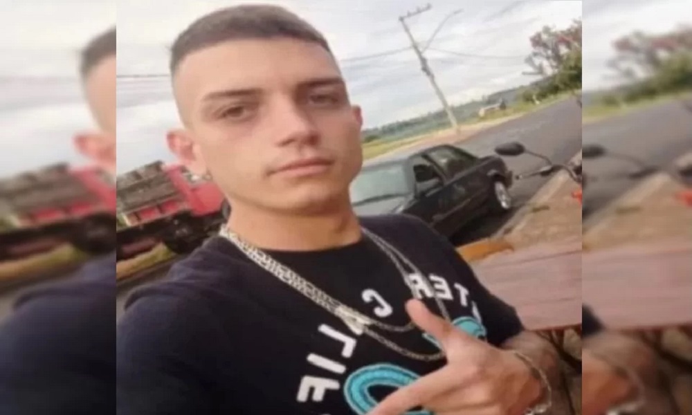 Filmado levando “beijo grego” do sogro, Juninho foi preso por tráfico