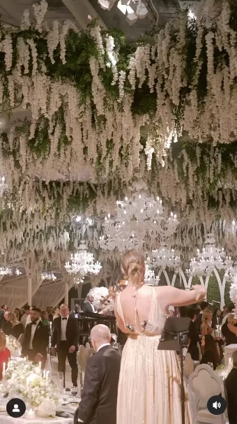 Cerimônia de casamento de Madelaine Brockway e Jacob LaGrone (Foto: reprodução/Instagram/@lakecomoweddings) Lorena Bueri