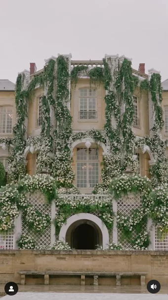 Cerimônia de casamento de Madelaine Brockway e Jacob LaGrone (Foto: reprodução/Instagram/@lakecomoweddings) Lorena Bueri