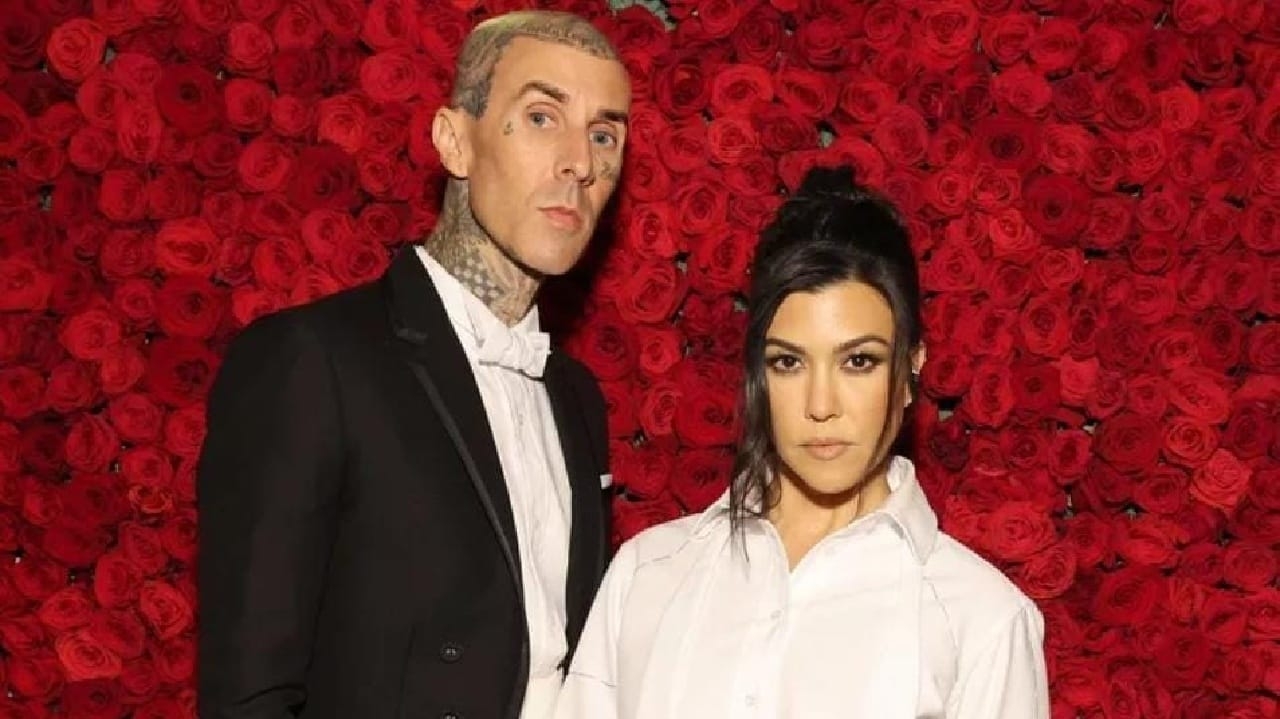 Kourtney Kardashian comemora aniversário do marido com jantar vegano Lorena Bueri