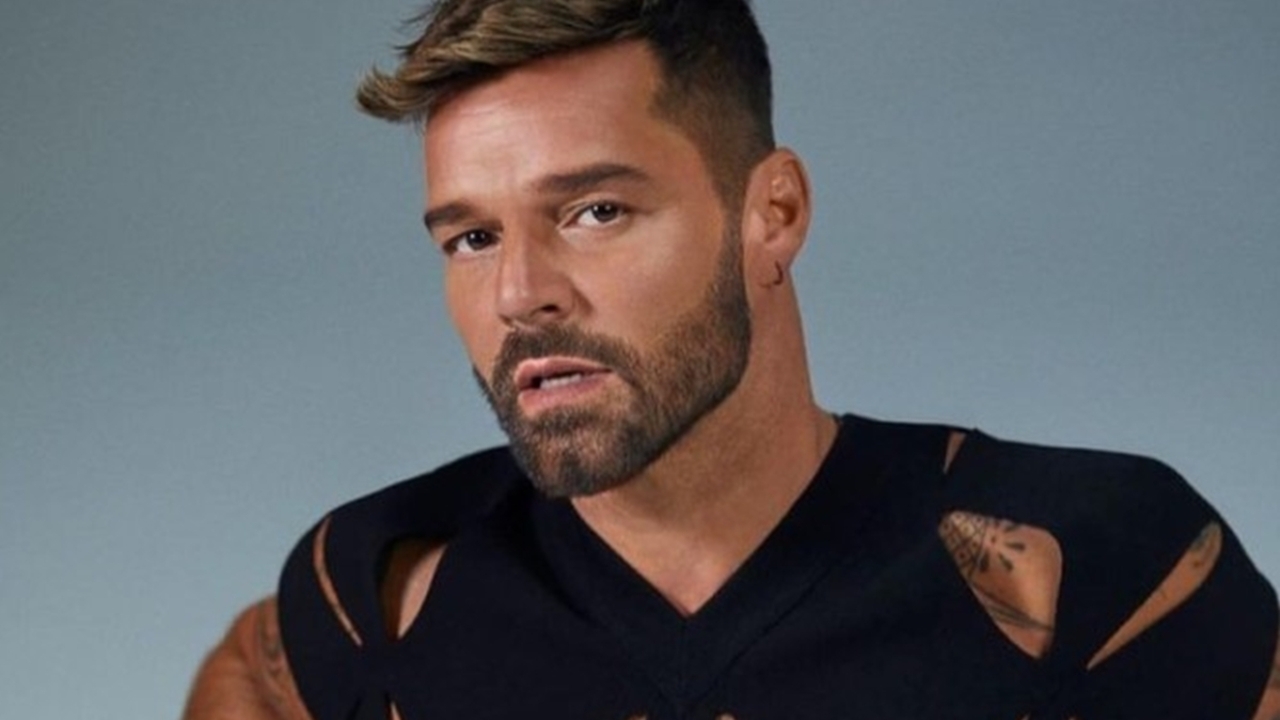 Após separação, Rick Martins começa a seguir galãs brasileiros na rede social Lorena Bueri