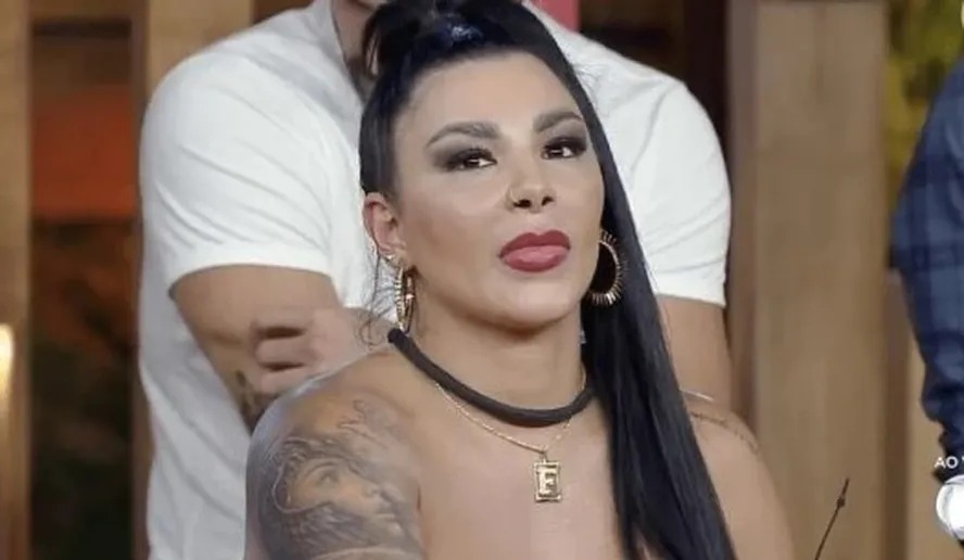 Pagou o preço! Jenny Miranda é eliminada de A Fazenda 15