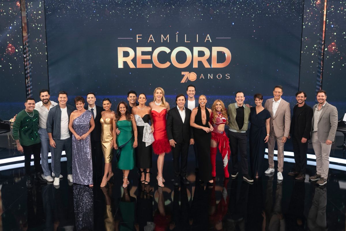 Elenco do programa 'Família Record'