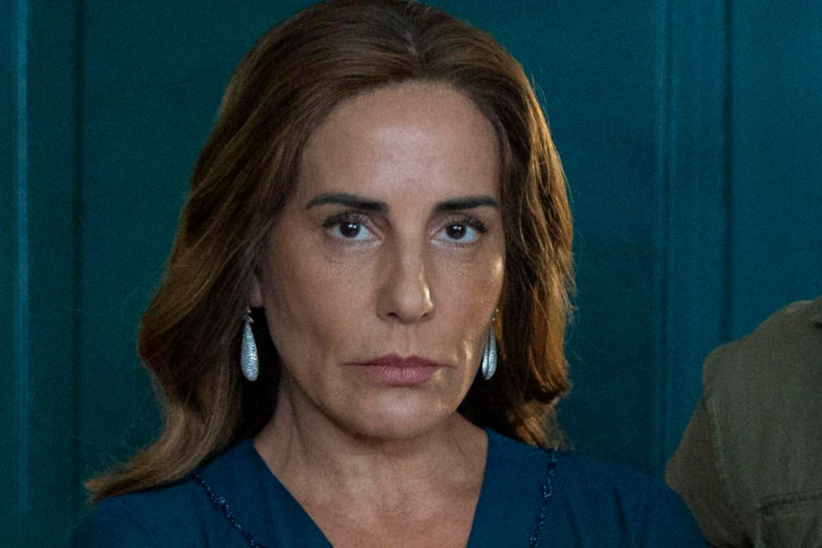 Irene tem embate com irmão em "Terra e Paixão" (TV Globo/Manoella Mello )