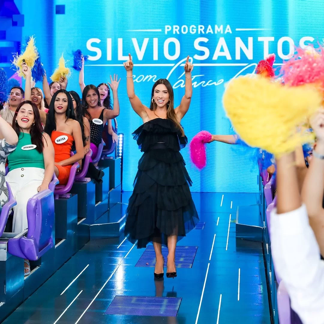 Patricia no comando do programa dominical de 60 anos