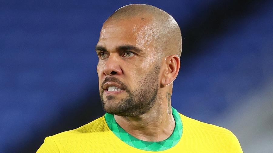 Daniel Alves é condenado à prisão na Espanha; saiba tudo