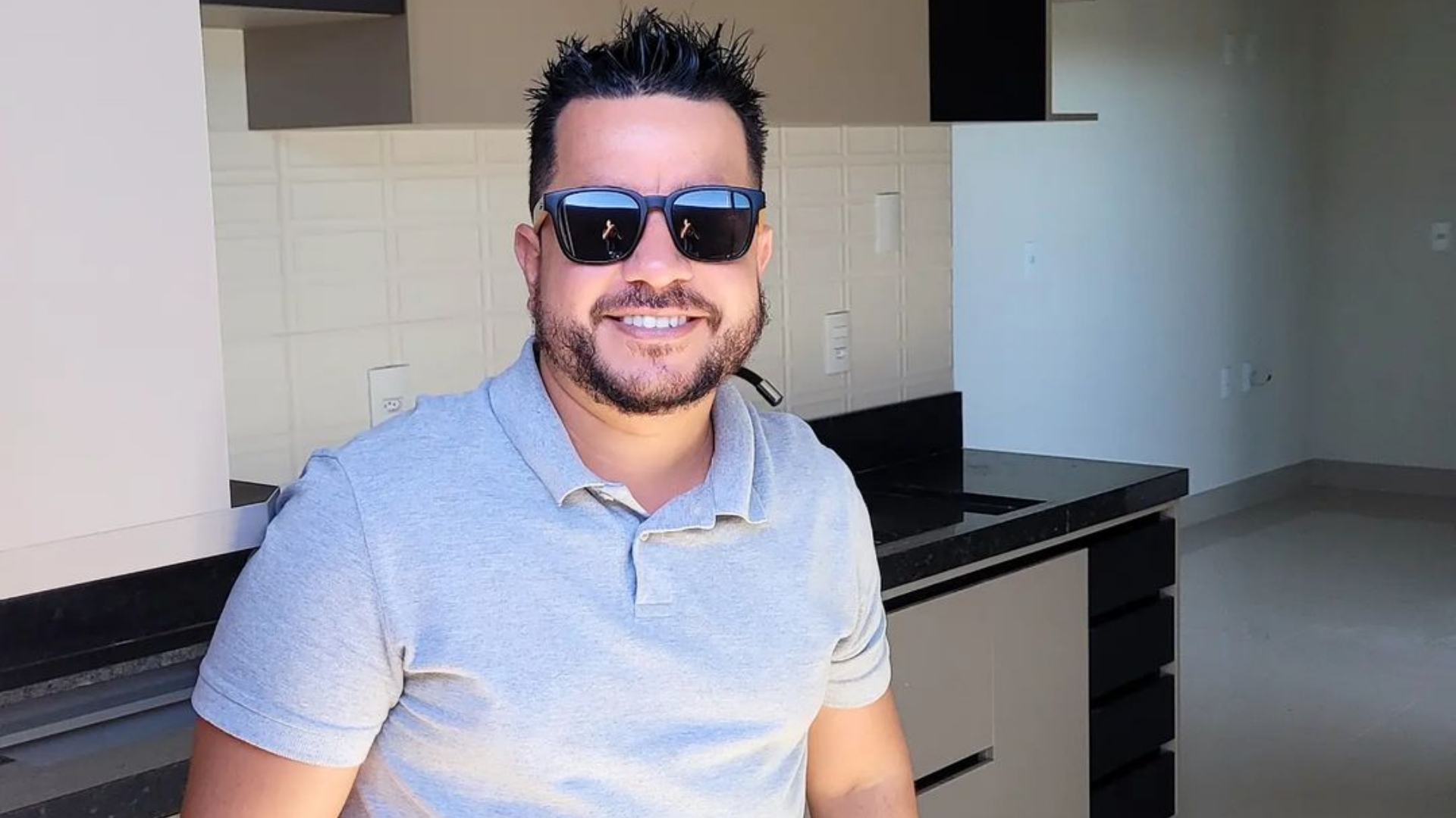 Cantor sertanejo é morto a tiros na frente da família no interior de São Paulo