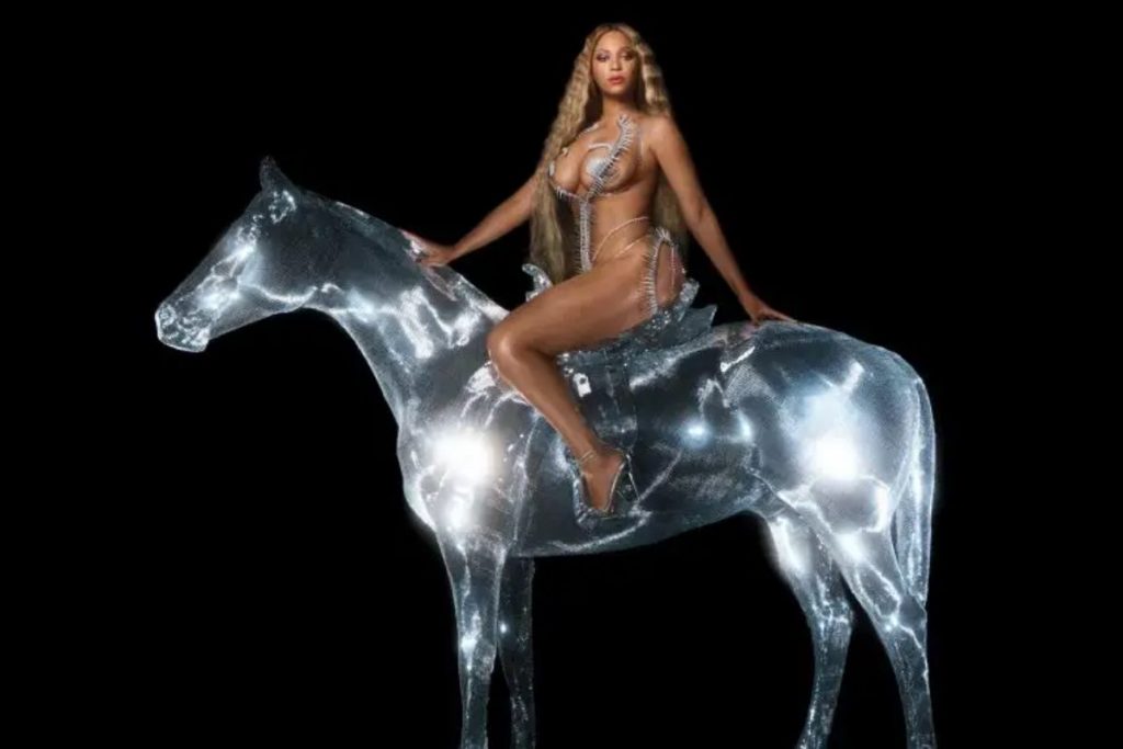 molde-1200-x-800-8-3-1024x683-1 Beyoncé entrega o seu melhor em um projeto ambicioso como "ACT I: RENAISSENCE" (Reprodução/Divulgação)