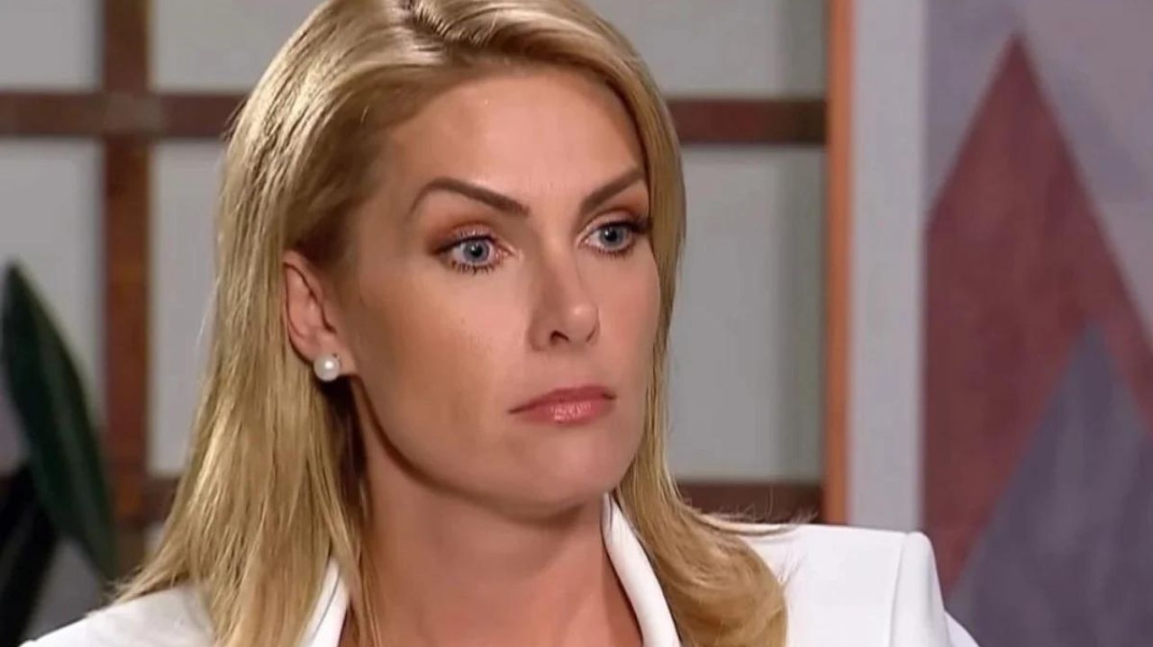 Ana Hickmann volta a falar sobre violência doméstica e destaca: 'Estamos juntas' Lorena Bueri